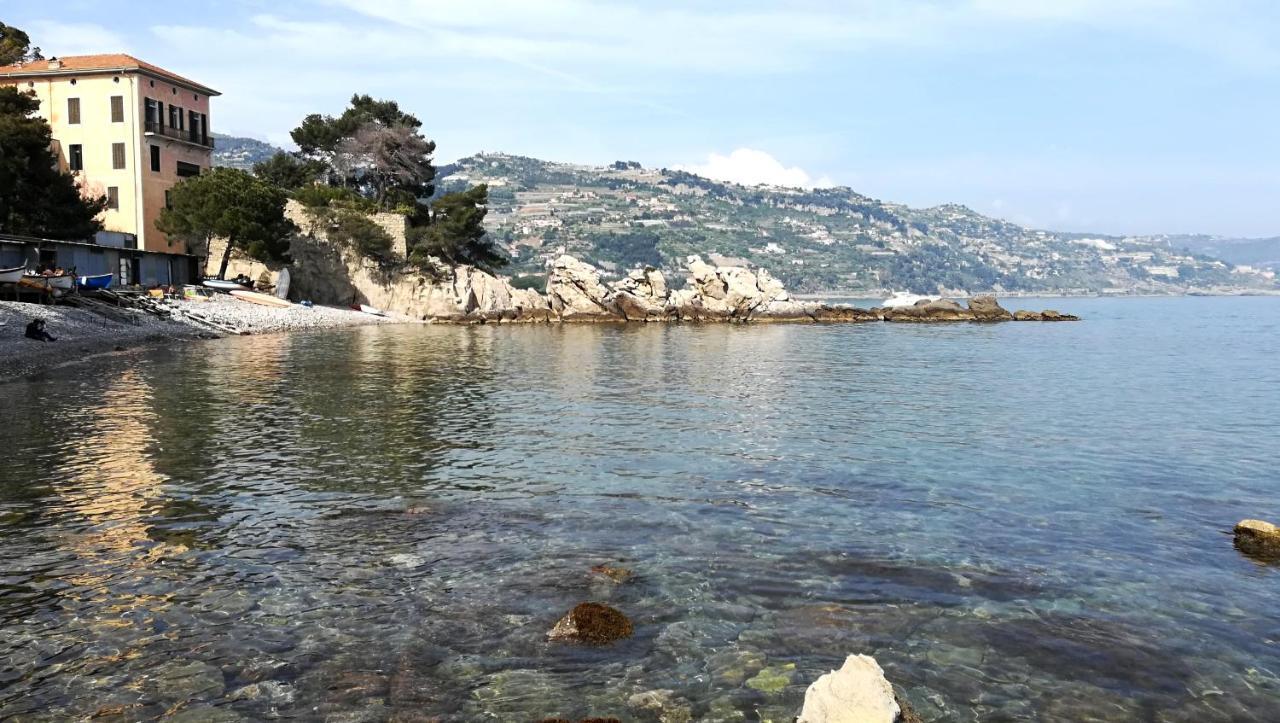 La Casetta Mortola Inferiore Extérieur photo
